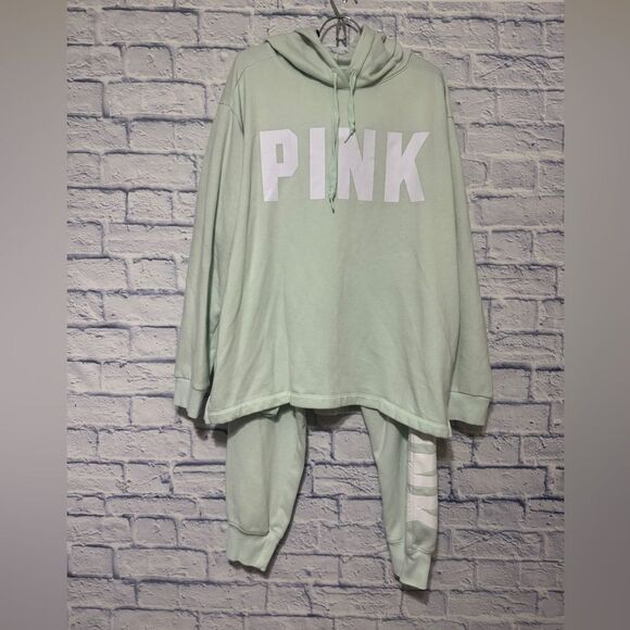Victoria's Secret PINK Women's Spring Rain Sans Logo Hoodie joggers Green - Picture 1 of 14